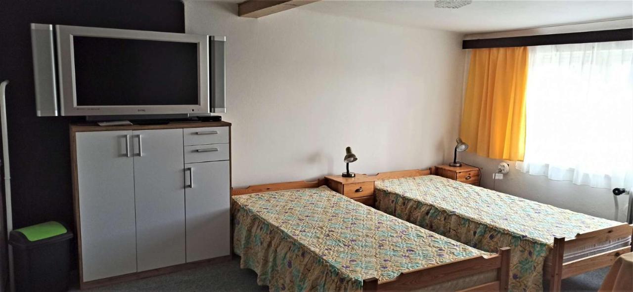 Apartmán Milena Jicin Exterior foto