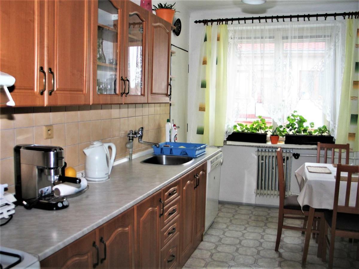 Apartmán Milena Jicin Exterior foto